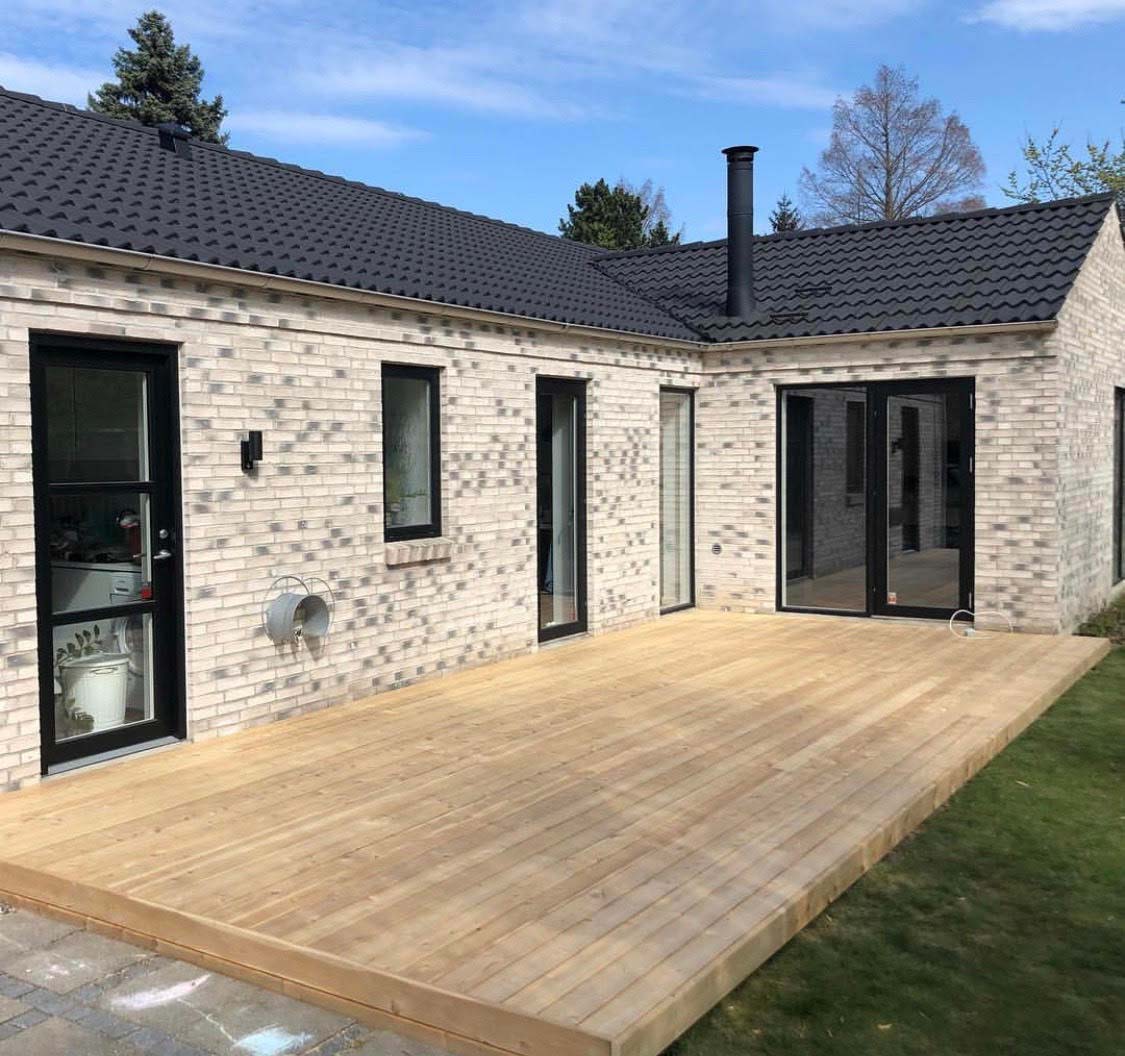 Døre og vinduer i nybyggeri